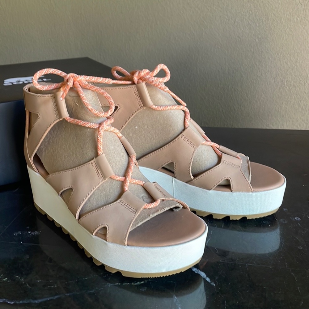 Sorel Cameron Flatform Lace Wedge Sandals